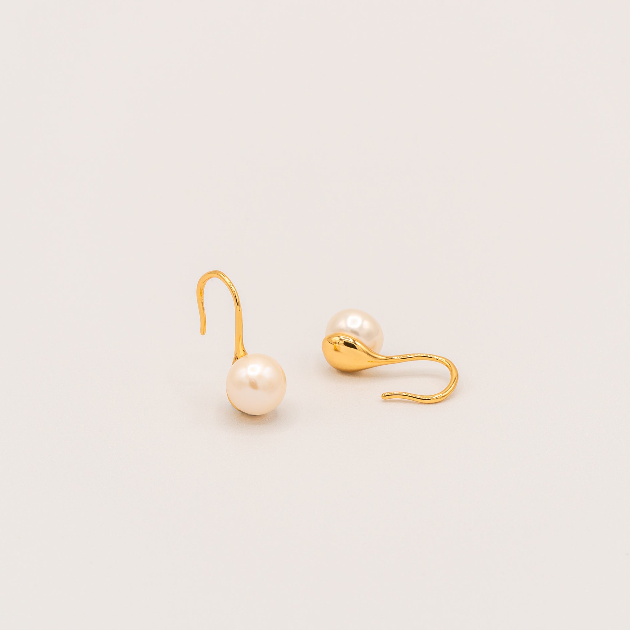 Teardrop Pearl Earrings