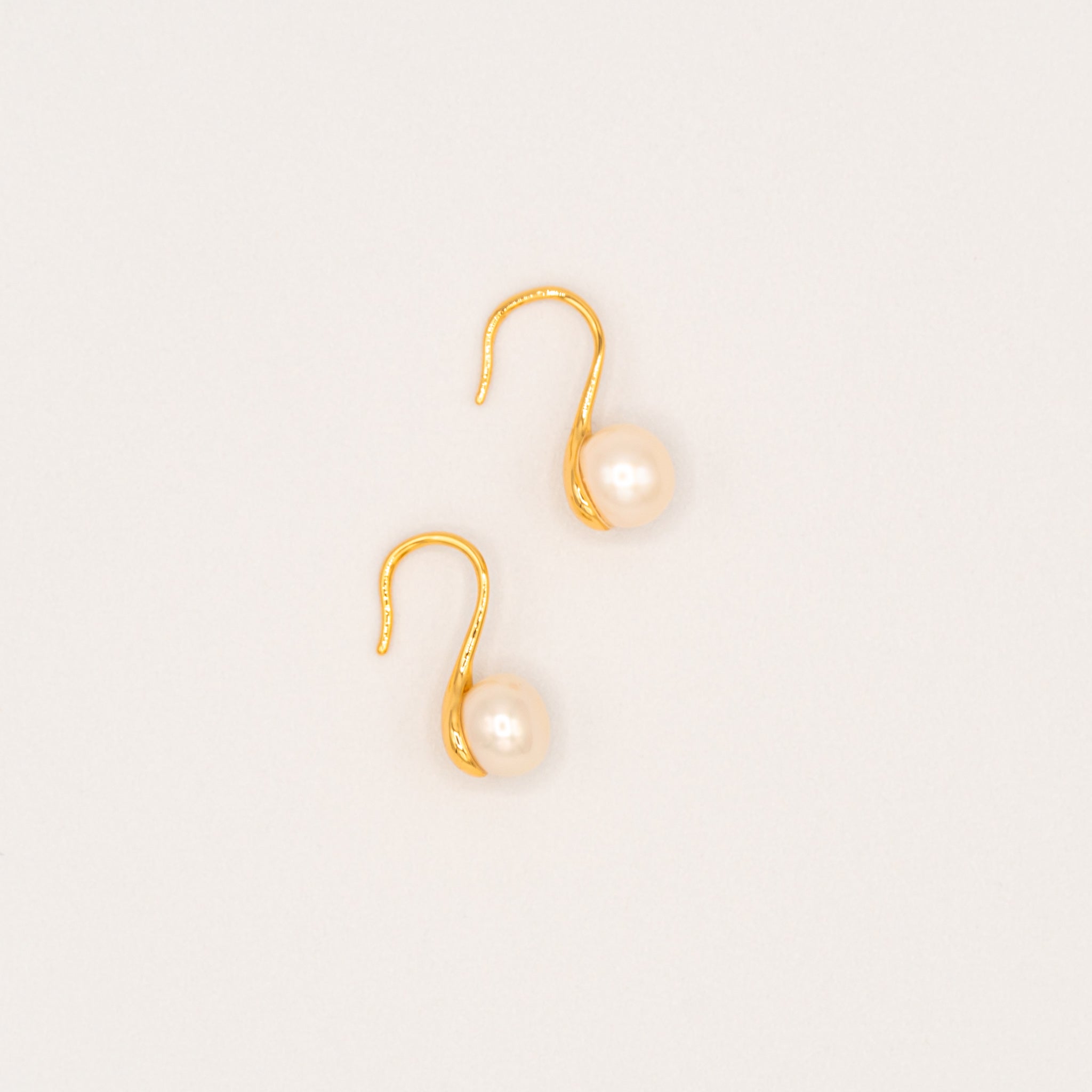 Teardrop Pearl Earrings